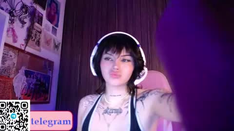 Snapshot of harumi09 chatting on 7, 10, 2025 harukitty online show from 7, 10, 2025