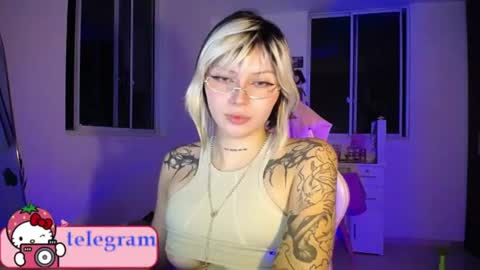 Snapshot of harumi09 chatting on 6, 8, 2026 harukitty online show from 6, 8, 2026
