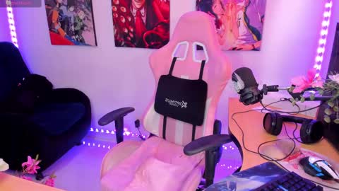 karen  online show from 23, 2, 2025