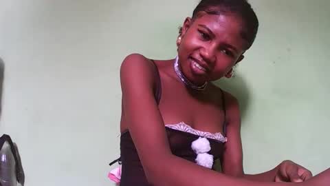 hasleyinah online show from 5, 4, 2026