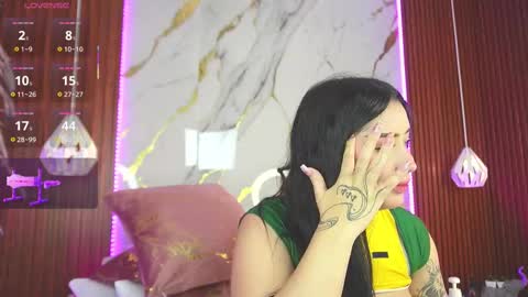 haylie  See you tonight at 8pm Colombia time online show from 8, 3, 2025