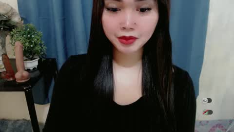 haylee online show from 2, 1, 2025