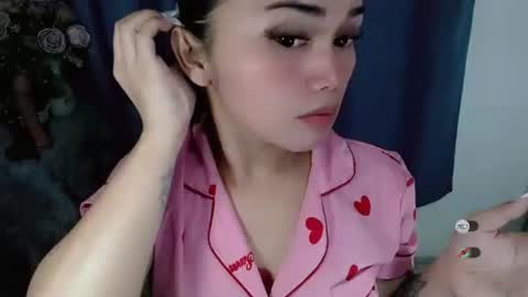 haylee online show from 19, 10, 2025