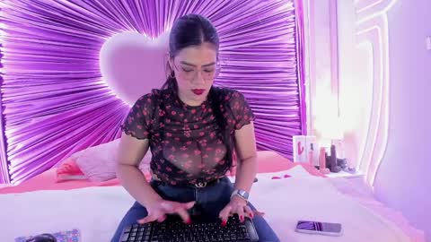 haylenpark online show from 1, 4, 2026