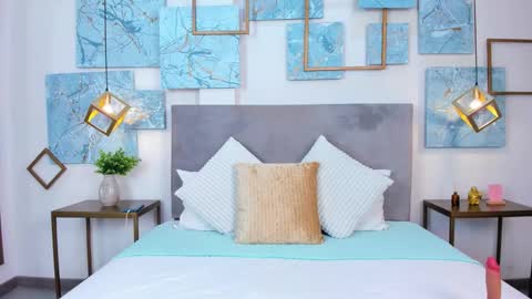 Hayli  online show from 5, 3, 2026