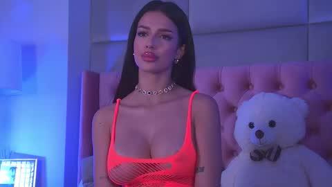 Snapshot of hayliemilf chatting on 11, 10, 2025 Haylie online show from 11, 10, 2025