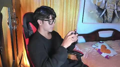 Snapshot of hazbinstudio chatting on 29, 5, 2026 hazbinstudio online show from 29, 5, 2026