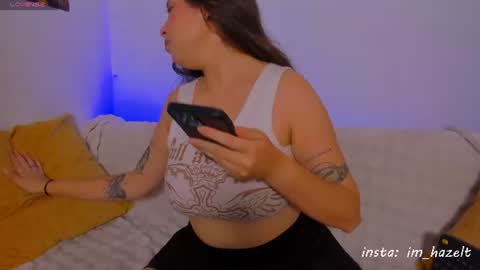 Snapshot of hazel_shy chatting on 31, 7, 2026 Im Hazel online show from 31, 7, 2026