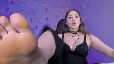 Hazel online show from 17, 11, 2025