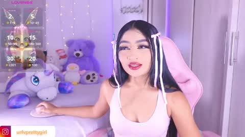 Snapshot of hazelbabee_ chatting on 3, 6, 2026 Lynn online show from 3, 6, 2026