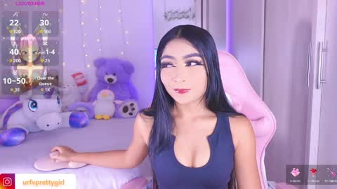 Snapshot of hazelbabee_ chatting on 5, 6, 2026 Lynn online show from 5, 6, 2026