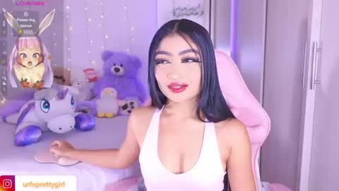 Snapshot of hazelbabee_ chatting on 11, 6, 2026 Lynn online show from 11, 6, 2026