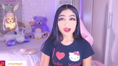 Snapshot of hazelbabee_ chatting on 15, 6, 2026 Lynn online show from 15, 6, 2026