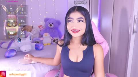 Snapshot of hazelbabee_ chatting on 13, 7, 2026 Lynn online show from 13, 7, 2026