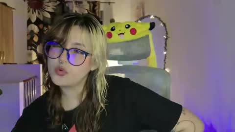 Hazel Brown online show from 27, 4, 2026