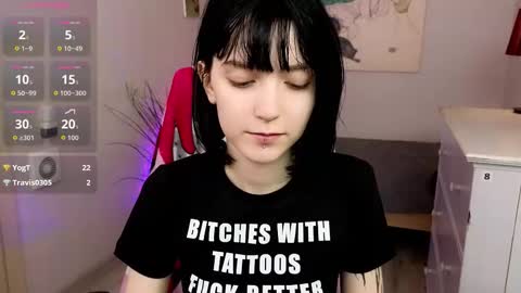 hazeltompson online show from 13, 9, 2025