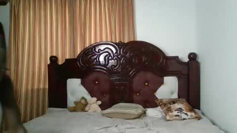 Snapshot of heart_star chatting on 11, 1, 2025 heart_star online show from 11, 1, 2025