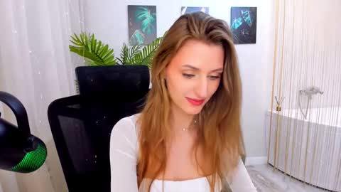 Snapshot of heartedlove_1 chatting on 23, 2, 2025 heartedlove_1 online show from 23, 2, 2025