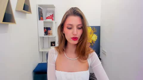 Snapshot of heartedlove_1 chatting on 12, 3, 2025 heartedlove_1 online show from 12, 3, 2025