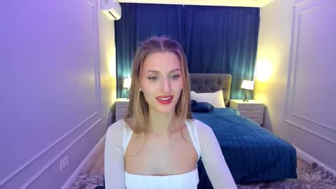 Snapshot of heartedlove_1 chatting on 6, 10, 2025 heartedlove_1 online show from 6, 10, 2025