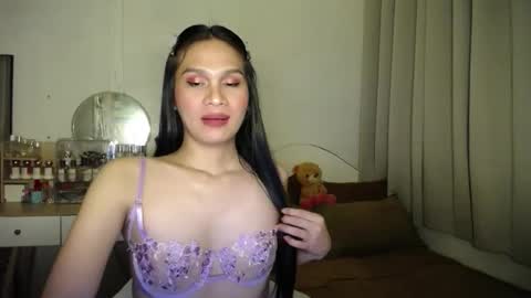 Snapshot of heather_bbyy chatting on 19, 12, 2025 heather_bbyy online show from 19, 12, 2025