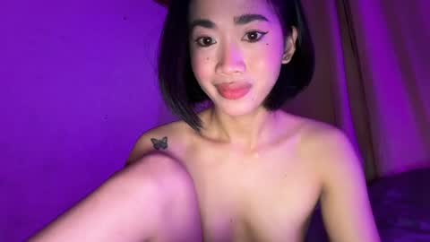 Snapshot of heather_creamycum24 chatting on 7, 6, 2026 imani rowe online show from 7, 6, 2026
