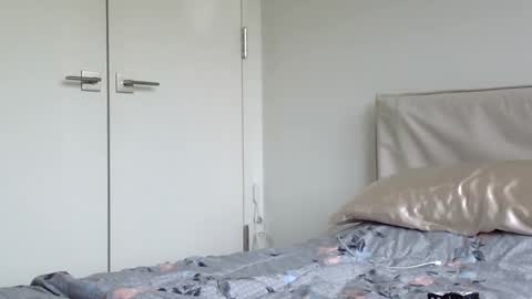 Snapshot of heatwavee chatting on 13, 1, 2025 heatwavee online show from 13, 1, 2025