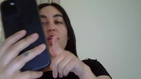 Snapshot of heatwavee chatting on 12, 11, 2025 heatwavee online show from 12, 11, 2025