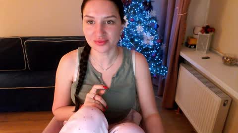 Snapshot of heaven_chloe chatting on 23, 1, 2025 Heaven girl online show from 23, 1, 2025