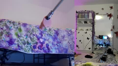 Helen online show from 2, 12, 2025