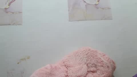 Snapshot of heavenlyeyes69 chatting on 7, 1, 2025 heavenlyeyes69 online show from 7, 1, 2025