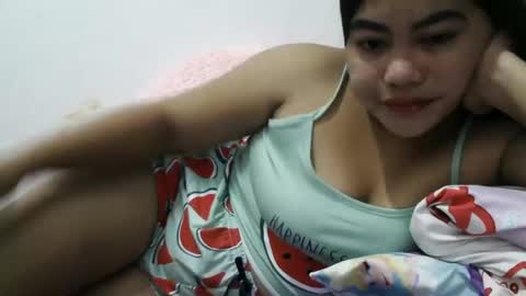 Snapshot of heavenlyeyes69 chatting on 2, 2, 2025 heavenlyeyes69 online show from 2, 2, 2025