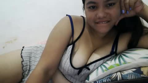 Snapshot of heavenlyeyes69 chatting on 15, 10, 2025 heavenlyeyes69 online show from 15, 10, 2025