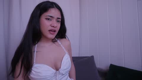 Snapshot of hecate333 chatting on 19, 12, 2024 hecate333 online show from 19, 12, 2024