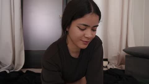 Snapshot of hecate333 chatting on 13, 2, 2025 hecate333 online show from 13, 2, 2025