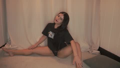 Snapshot of hecate333 chatting on 11, 10, 2025 hecate333 online show from 11, 10, 2025