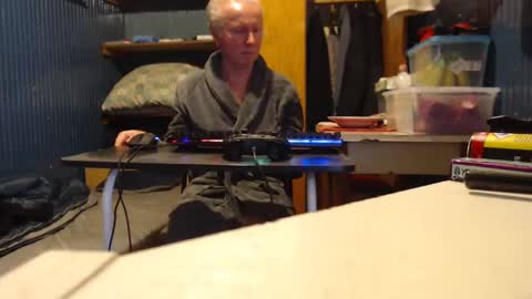 Snapshot of hedonista67 chatting on 31, 12, 2024 hedonista67 online show from 31, 12, 2024