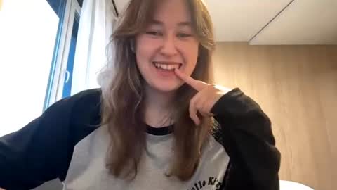 Molly online show from 26, 6, 2026