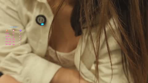 Snapshot of hee_jeen chatting on 3, 11, 2025 Jeen online show from 3, 11, 2025