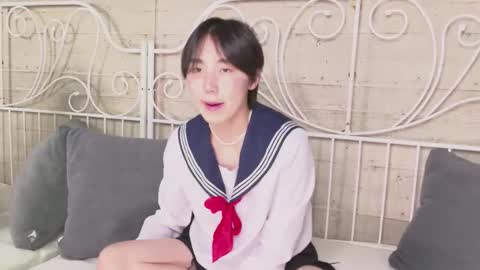 HEEJIN online show from 5, 11, 2025