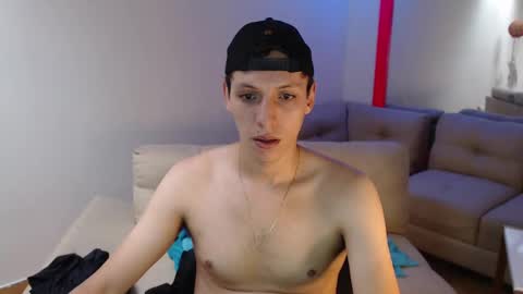 hefesto_69 online show from 15, 2, 2025