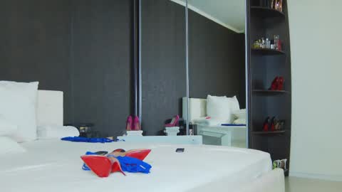 Helen online show from 21, 2, 2025