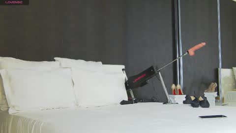 Helen online show from 16, 12, 2025