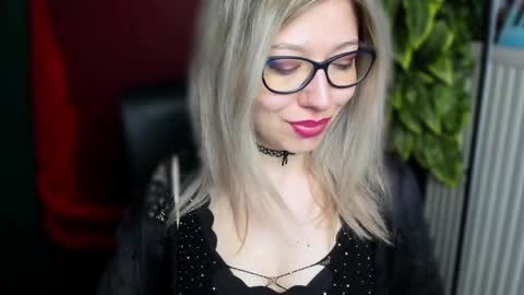 Snapshot of heidi_pleasure chatting on 29, 4, 2026 Heidi online show from 29, 4, 2026