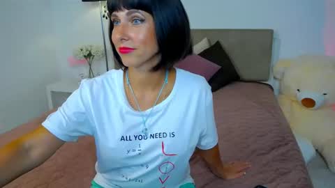 Snapshot of heidieraven chatting on 13, 7, 2026 heidieraven online show from 13, 7, 2026