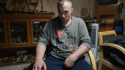 Snapshot of heisherrmann chatting on 13, 4, 2026 xxScubaStevexx online show from 13, 4, 2026