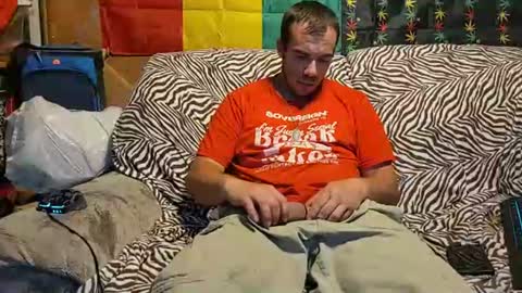 xxScubaStevexx online show from 10, 6, 2026