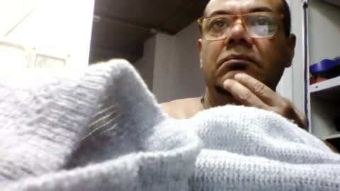 Snapshot of heistt chatting on 12, 7, 2026 Heist Stein online show from 12, 7, 2026