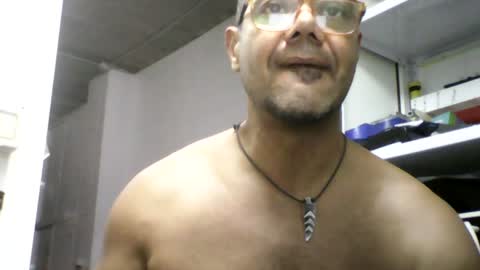 Snapshot of heistt chatting on 28, 7, 2026 Heist Stein online show from 28, 7, 2026