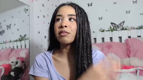 Snapshot of hela_sexy_xx chatting on 2, 6, 2026 hella online show from 2, 6, 2026